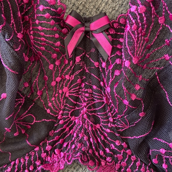 Fit Fully Yours size 32I non padded wired lace bra - Picture 4 of 9